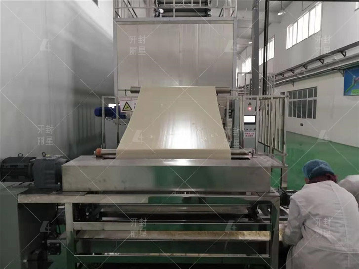 土豆粉條加工機(jī)設(shè)備廠家開封麗星 提供粉條機(jī)設(shè)備報價