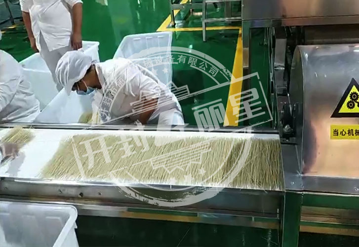 開辦工廠所需要的粉條機設備需要有哪些特點？
